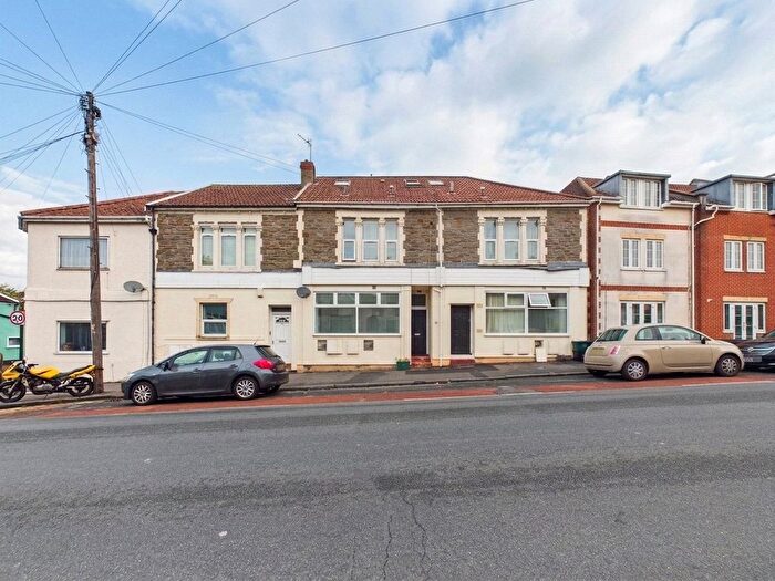 1 Bedroom Studio For Sale In Bell Hill Road, St George, Bristol, BS5