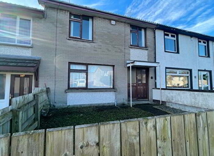 3 Bedroom Mid Terraced House For Sale In Dunclug Gardens, Ballymena, BT43