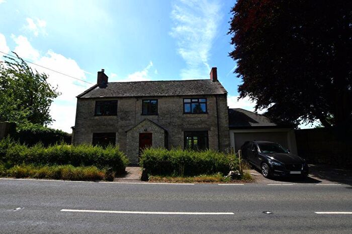 4 Bedroom Detached House To Rent In The Sheiling, Charlton Hamlet, Radstock, BA3