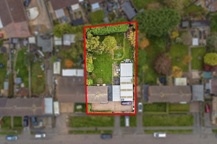 3 Bedroom Semi-Detached House For Sale In Carter Avenue, Broughton, NN14