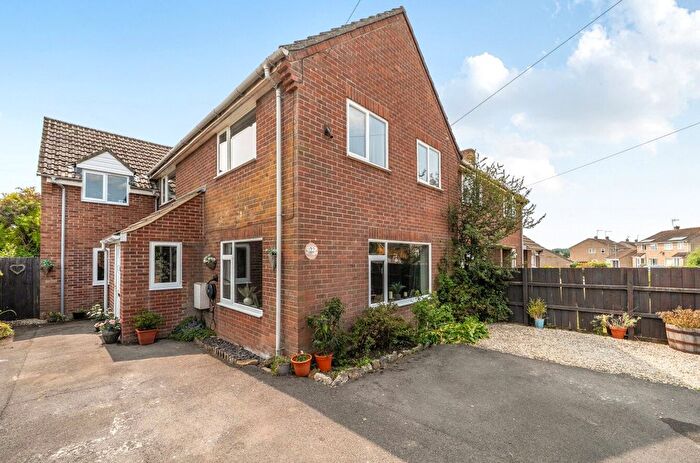 5 Bedroom Semi Detached House For Sale In Mundays Mead, Wincanton, Somerset, BA9