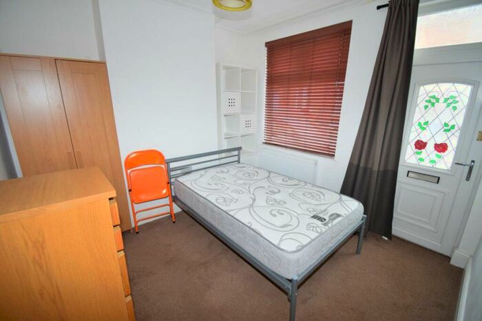 3 Bedroom Property To Rent In Student Lettings -, DE1