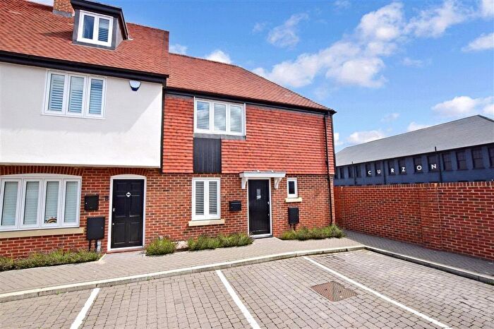 2 Bedroom End Of Terrace House For Sale In Pound Lane, Canterbury, Kent, CT1