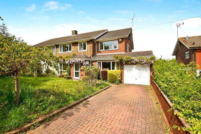 4 Bedroom Semi Detached House For Sale In Sir Evelyn Road, Rochester, Kent, ME1