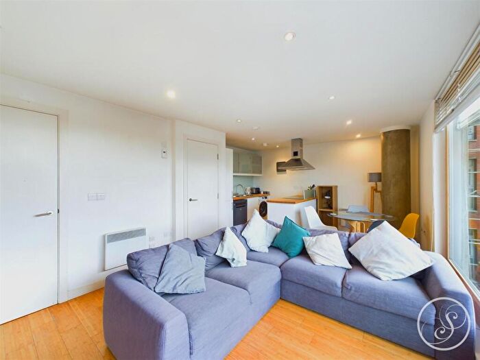 1 Bedroom Apartment To Rent In Neptune Street, Leeds, LS9