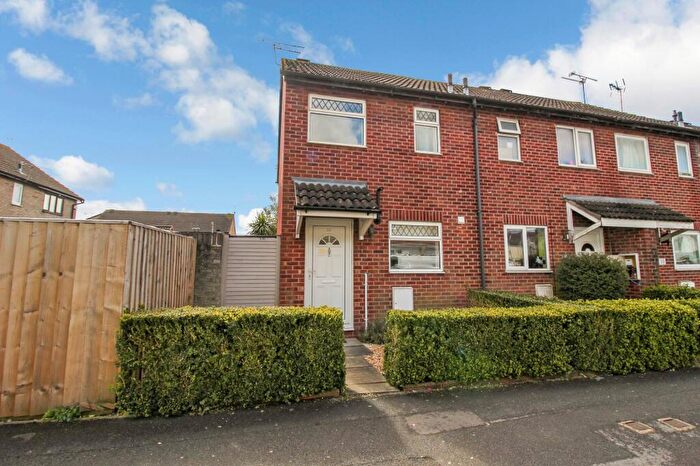 2 Bedroom End Of Terrace House To Rent In Colbourne Street, Swindon, SN1