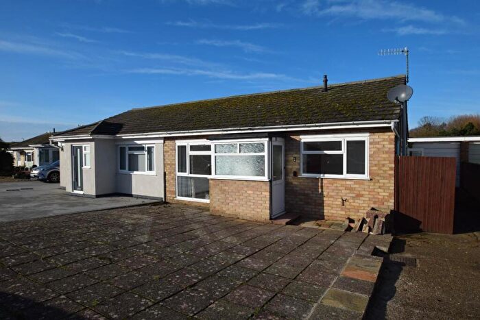 2 Bedroom Semi-Detached Bungalow To Rent In Plover Close, Eastbourne, BN23