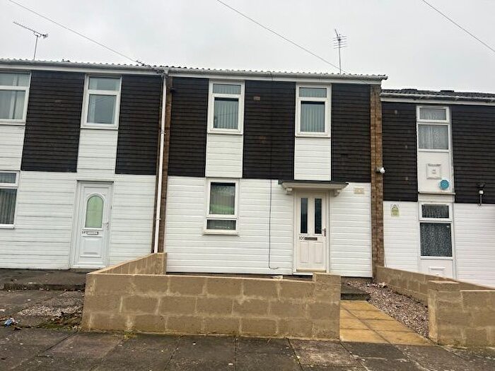 3 Bedroom Terraced House To Rent In Ambassador Road, Leicester, LE5