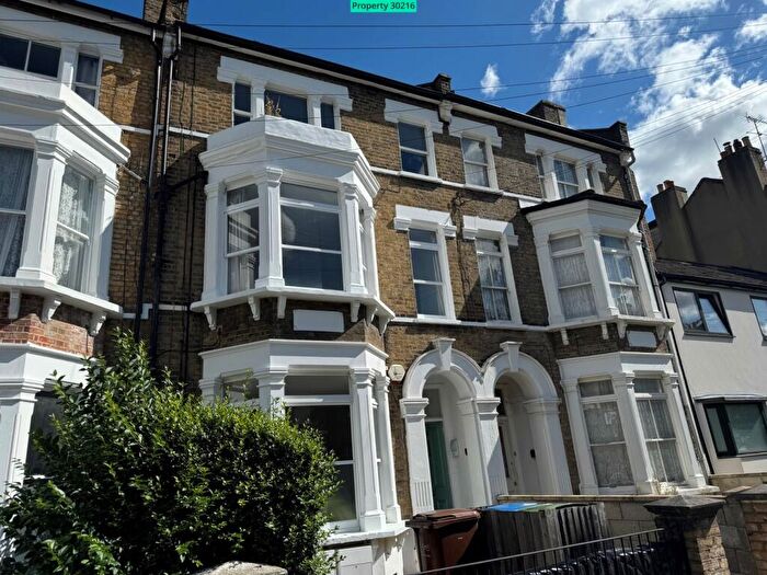 1 Bedroom Flat To Rent In Denman Road, London, SE15