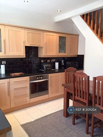 2 Bedroom Terraced House To Rent In Alexandra Road, Bolton, BL4