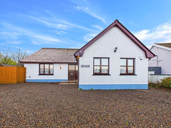 3 Bedroom Bungalow For Sale In East Williamston, Tenby, SA70