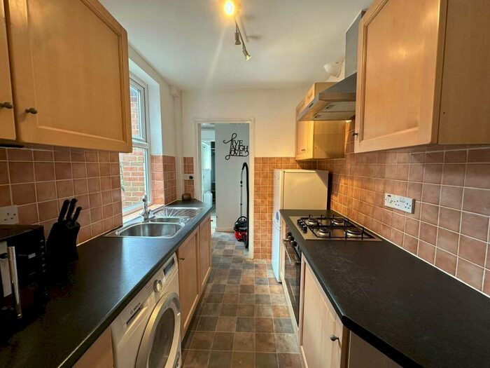1 Bedroom House To Rent In Walter Street, Derby, DE1