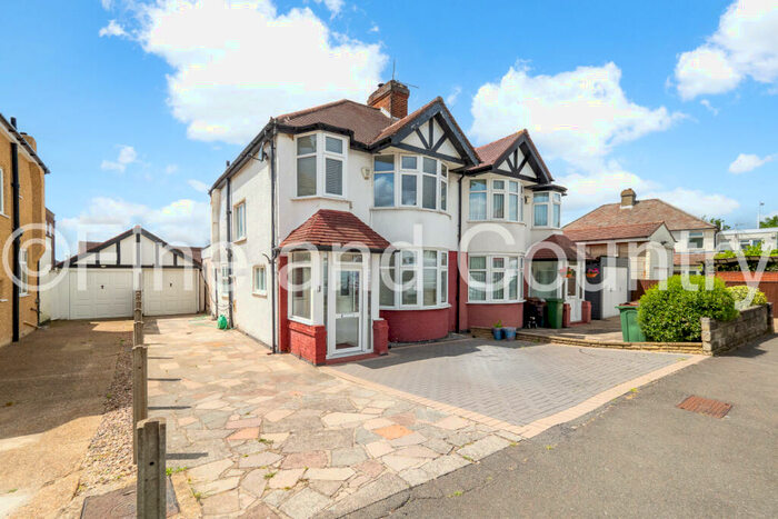 3 Bedroom Semi-Detached House To Rent In Burleigh Road, Sutton, Surrey, SM3