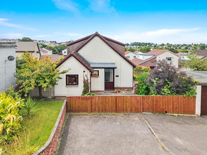 3 Bedroom Detached House For Sale In Brucefield Feus, Dunfermline, KY11