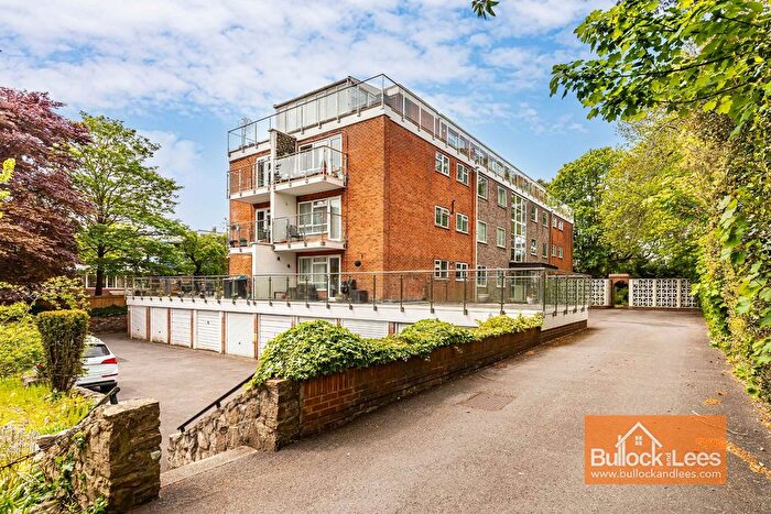 2 Bedroom Flat For Sale In St. Johns Road, Boscombe, Bournemouth, BH5