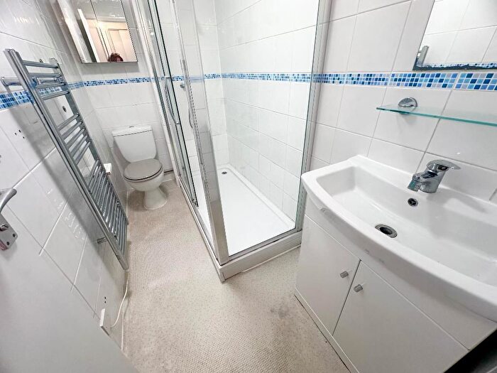 1 Bedroom Flat To Rent In Bishop Butt Close, Orpington, Kent, BR6