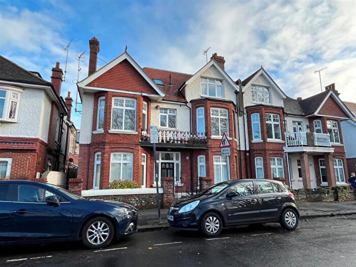 1 Bedroom Flat To Rent In Somerhill Road, Hove, BN3