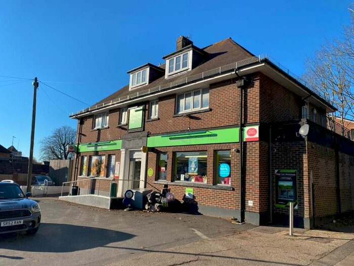 2 Bedroom Flat To Rent In London Road, Purbrook, Waterlooville PO7