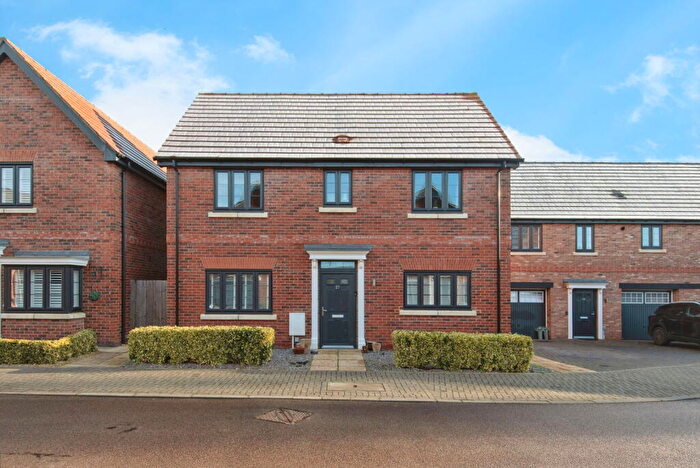 3 Bedroom Detached House For Sale In Shefford, SG17
