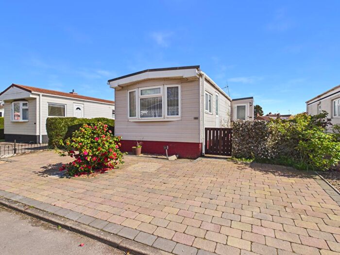 1 Bedroom Park Home For Sale In Navigation Home Park, Alvaston, DE24