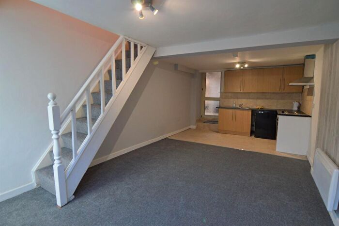 2 Bedroom Flat To Rent In Heath Lane, Earl Shilton, Leicester, LE9