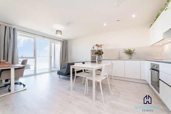 1 Bedroom Flat To Rent In Hargrave Drive, Harrow, HA1
