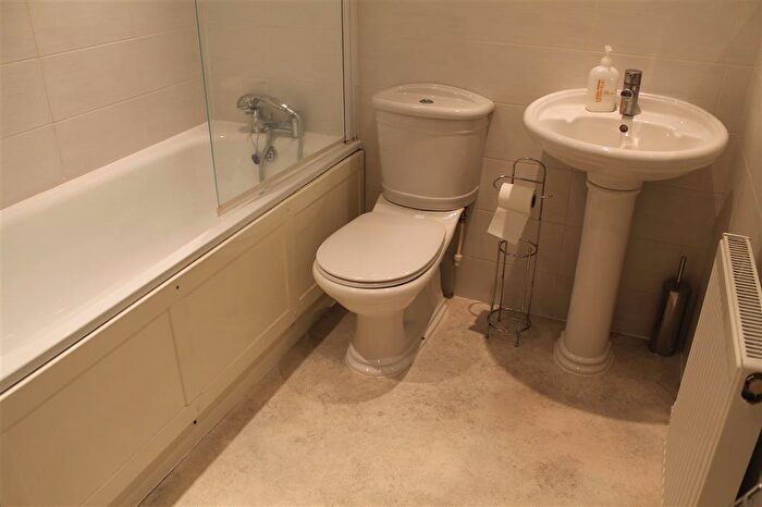 2 Bedroom Apartment To Rent In Southampton Road, Eastleigh, SO50