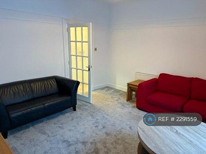 1 Bedroom Flat To Rent In Ashvale Place, Aberdeen, AB10