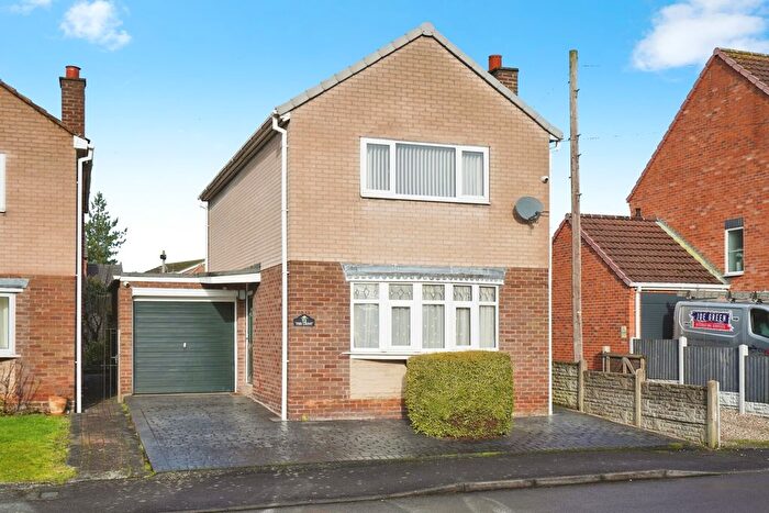 3 Bedroom Detached House For Sale In The Crest, Linton, Swadlincote, Derbyshire, DE12