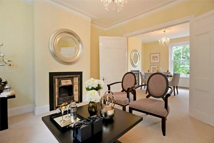 3 Bedroom Maisonette To Rent In Kirkside Road, SE3