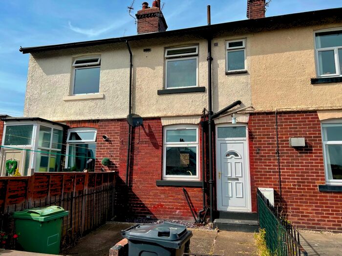 2 Bedroom Terraced House To Rent In New Tan Houses, Mirfield, WF14