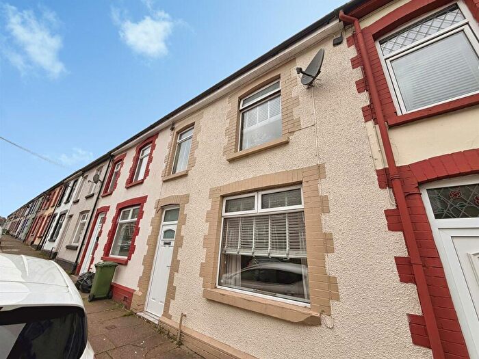 3 Bedroom Terraced House For Sale In Wood Street, Cilfynydd, Pontypridd, CF37