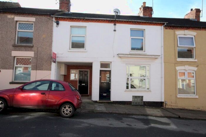 2 Bedroom Flat To Rent In Salisbury Street, Northampton NN2