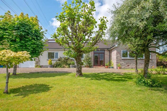 3 Bedroom Detached Bungalow For Sale In Helmside, Vicars Bridge Road, Blairingone, FK14