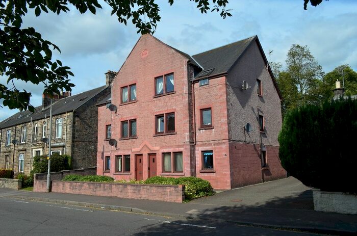 2 Bedroom Flat To Rent In Grange Road, Alloa, Stirling FK10