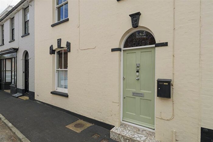 4 Bedroom End Of Terrace House For Sale In Arran House, The Street, Boughton-Under-Blean, ME13