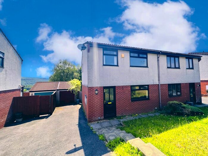 3 Bedroom Property To Rent In Bryn Hawddgar, Clydach, Swansea, SA6