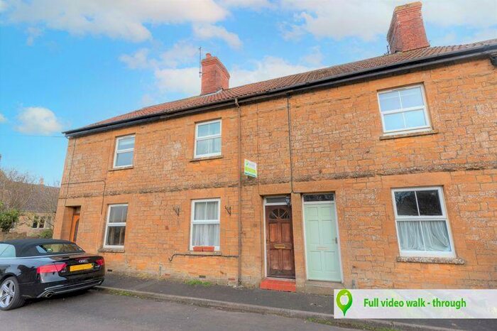 2 Bedroom Cottage For Sale In Tintinhull, BA22