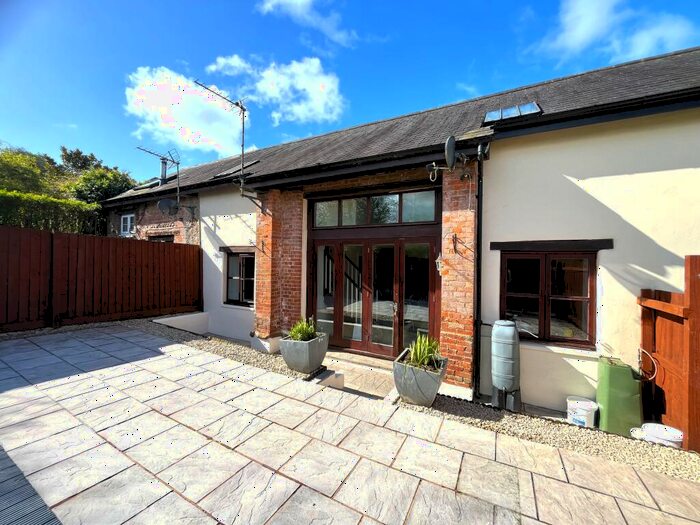 3 Bedroom Barn Conversion To Rent In Village Way, Aylesbeare, Exeter, EX5
