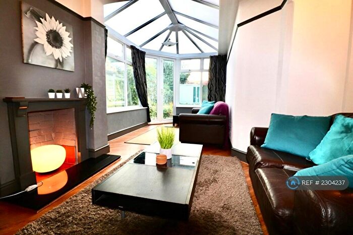 4 Bedroom Detached House To Rent In Beacon Road, Loughborough, LE11