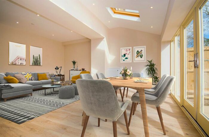 3 Bedroom Property For Sale In Burton's Mill, Newchurch-In-Pendle, Burnely, BB12