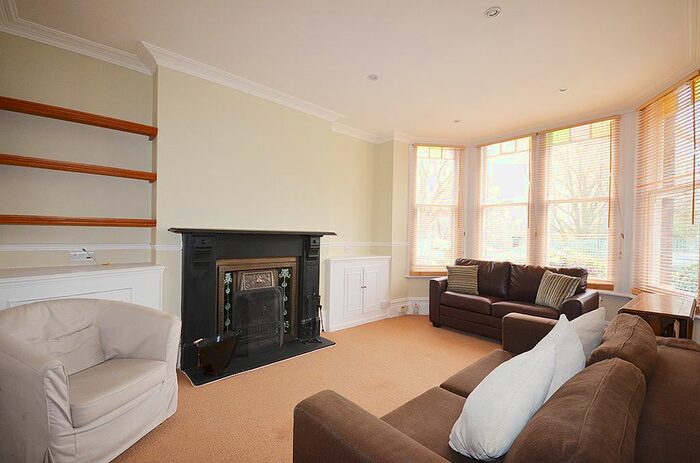 2 Bedroom Flat To Rent In Mayfield Road, Crouch End, London, N8