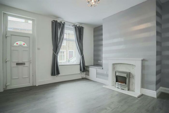 2 Bedroom End Of Terrace House To Rent In West Street, Nelson, BB9