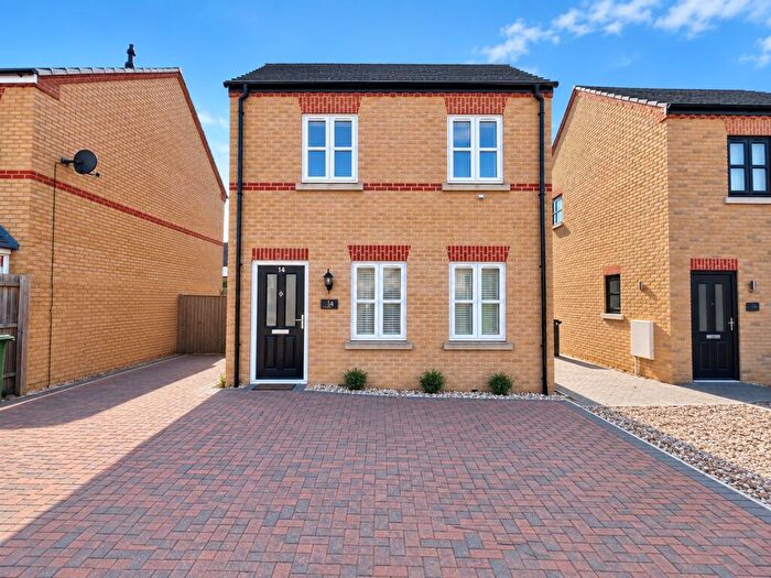 3 Bedroom Detached House To Rent In Pear Tree Gardens, Peterborough, PE1