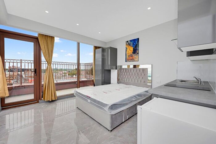 Studio To Rent In Godino Aparthotel, Ilford, IG1