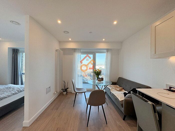 1 Bedroom Studio To Rent In Galleria House, B Western Gateway, London, E16