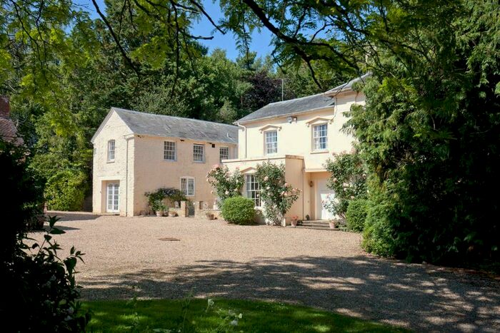 7 Bedroom Country House For Sale In Bugley, Gillingham, SP8