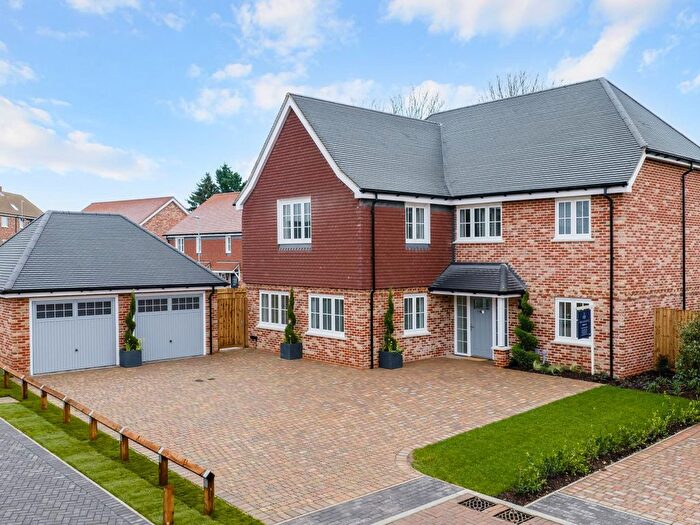 5 Bedroom Detached House For Sale In Little Green Lane, Croxley Green, Rickmansworth, WD3