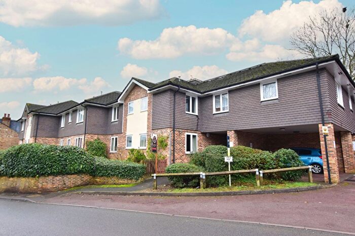 2 Bedroom Flat For Sale In Church Lane, The Cloisters Church Lane, WD4