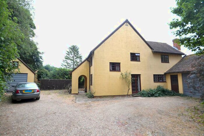 4 Bedroom Detached House For Sale In Fox Lane, Royston, SG8